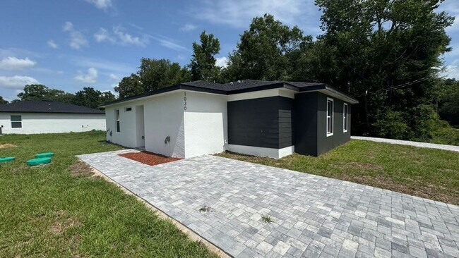 Building Photo - 1030 NW 57th Ct