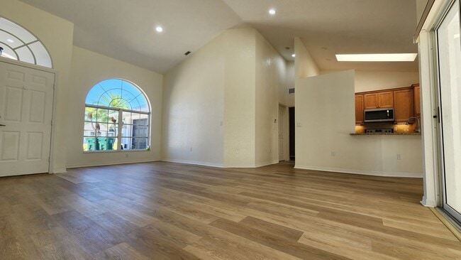Building Photo - Fresh Paint, New Floors, and a Heated Pool - Move-In Ready!