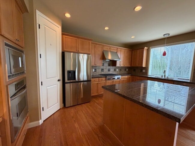 Building Photo - 36101 SE Turnberry St