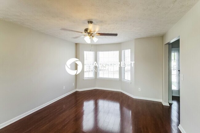 Building Photo - 4 Bedroom Pet-Friendly Home in Decatur, GA with Main Street Renewal