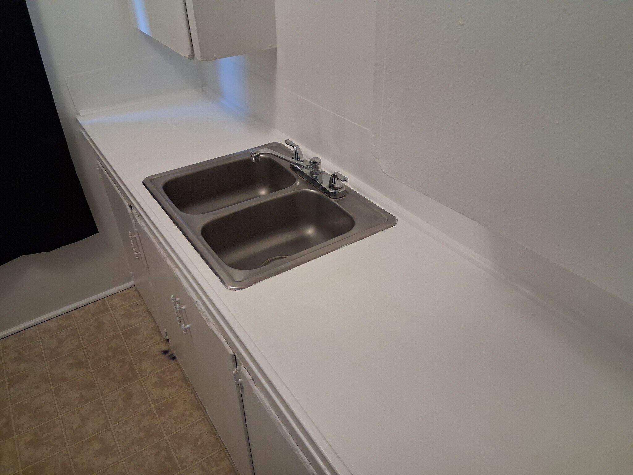 Building Photo - 3550 W 3rd St