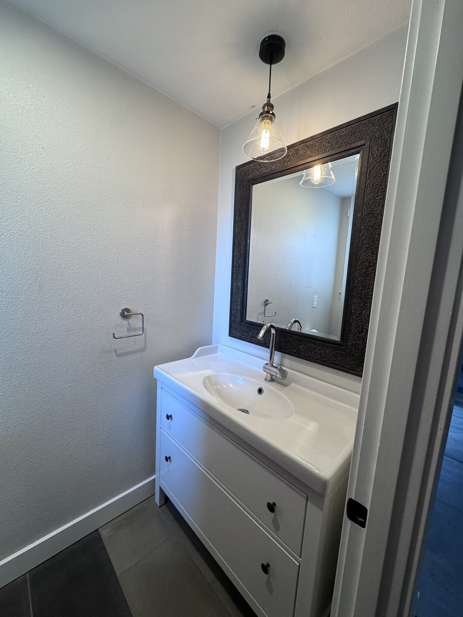 1/2 Bath - 1505 NW 10th Ave