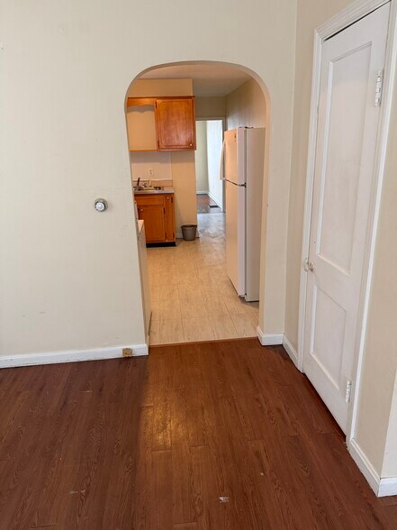 Building Photo - 1109 Lafayette Ave