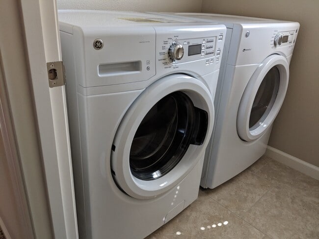 Building Photo - 3673 Artistry Way