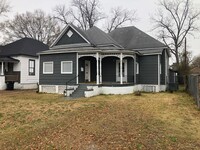 Building Photo - 1117 19th St