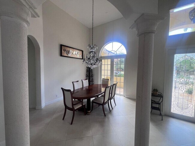 Building Photo - 6301 SW 58th Ct