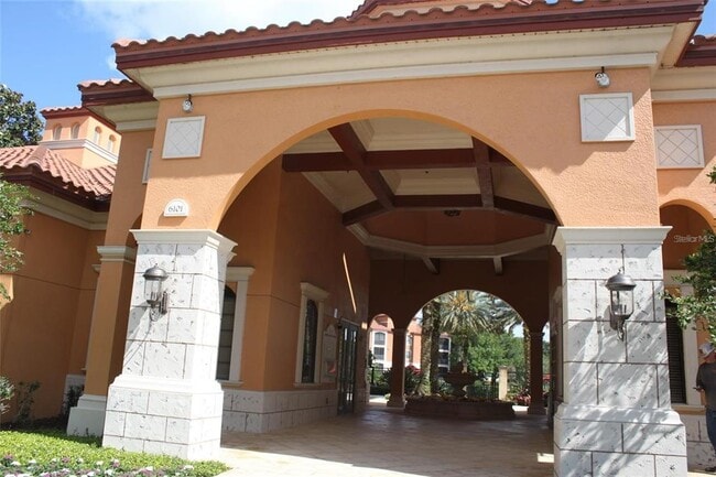 Building Photo - 6159 Metrowest Blvd