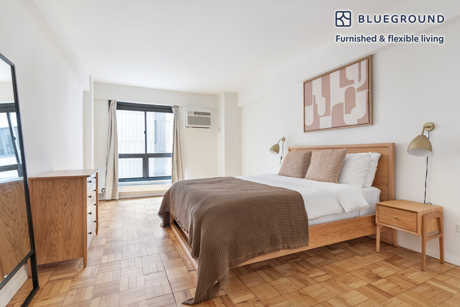 Building Photo - 300 E 51st St