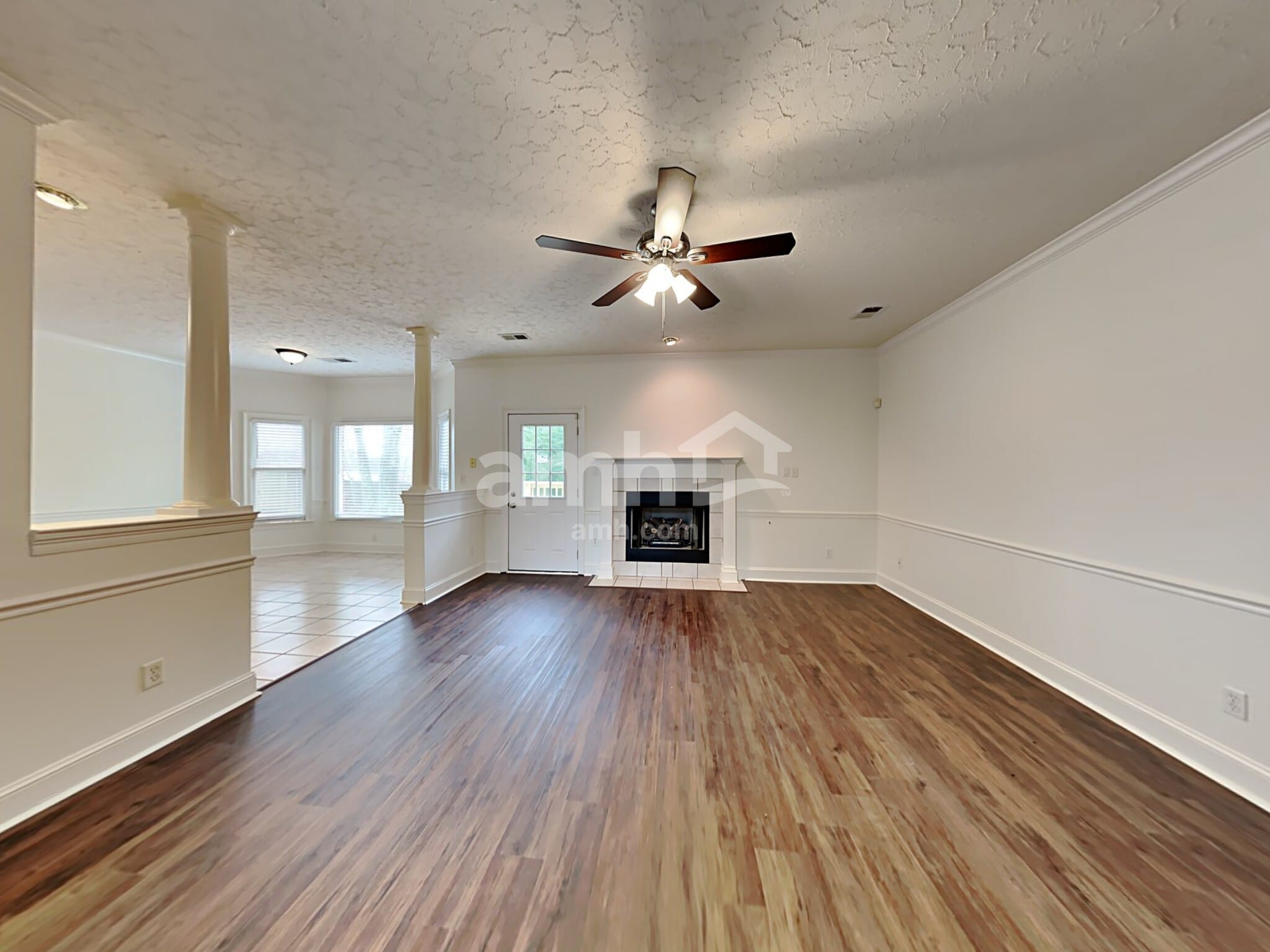 Building Photo - 6207 Chester Cv