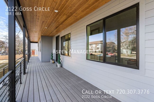 Building Photo - 2122 Goss Cir W