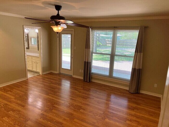Building Photo - *ELLERBE ROAD - NORRIS FERRY AREA*NICE HOME*