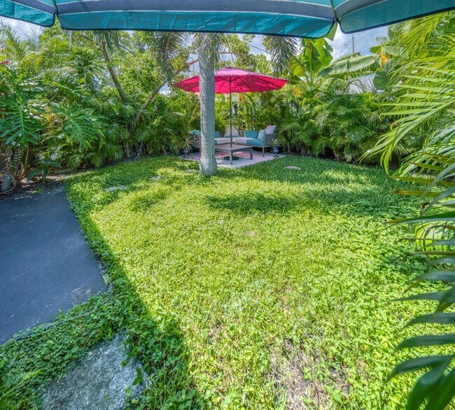 Building Photo - 1331 North N Street