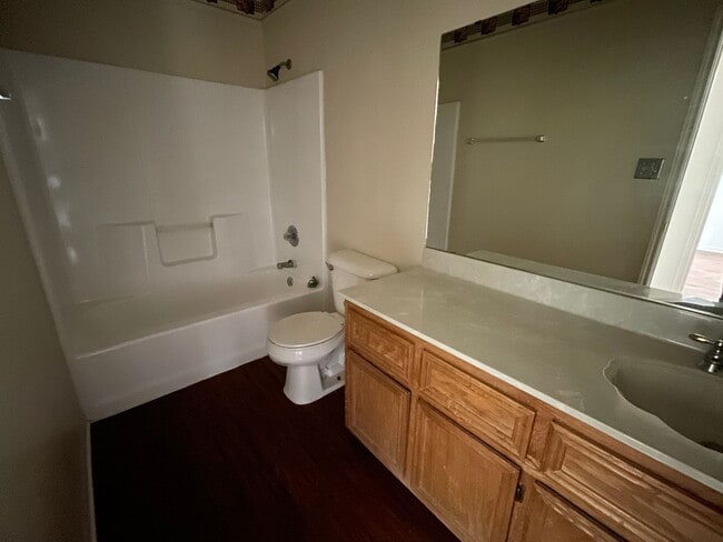 Building Photo - 3914 Oak Valley Dr