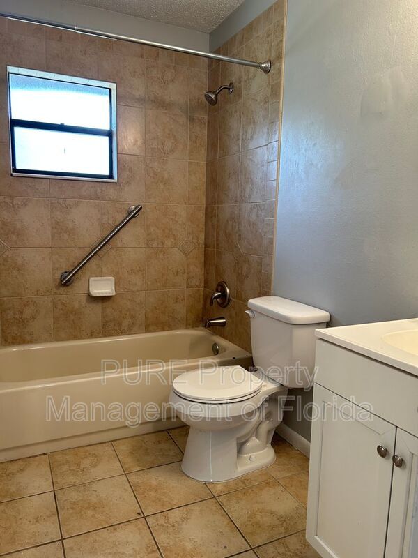 Building Photo - 3085 SW 97th St