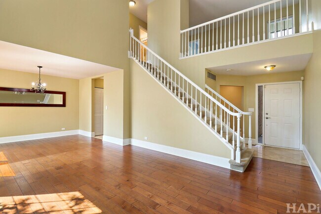 Building Photo - 128 Pembroke Cir