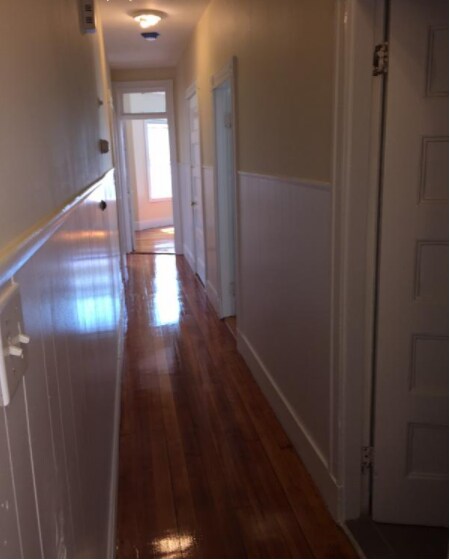 Building Photo - 65 Hillside St