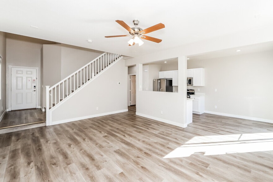 Building Photo - 5053 SAgelyn St