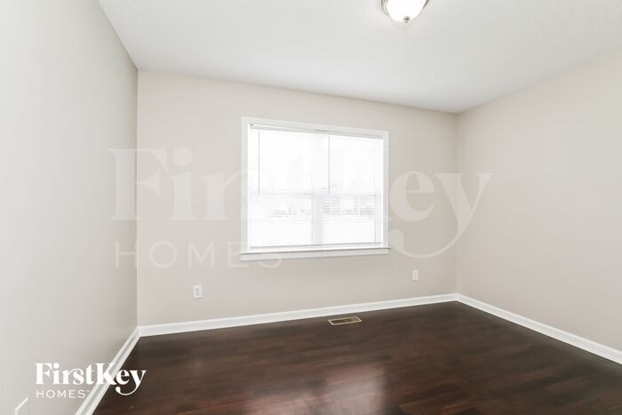 Building Photo - 4213 Birchgarden Dr
