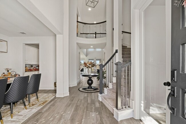 Building Photo - 28942 Woods Rose Ct