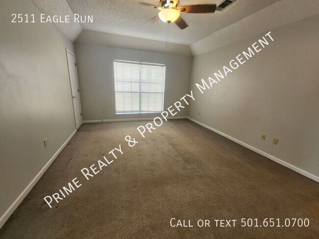 Building Photo - 2511 Eagle Run