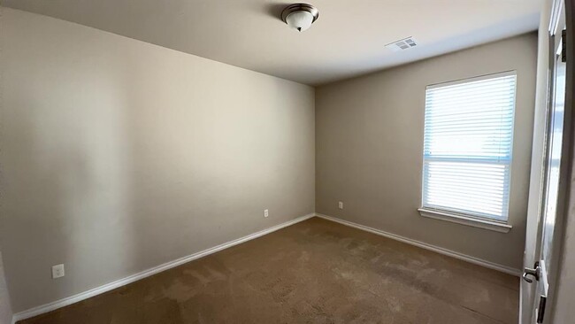 Building Photo - 11325 SW 33rd Terrace