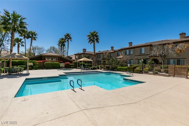 Building Photo - 10220 Delray Beach Ave