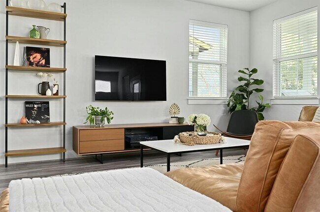 Building Photo - 7318 Harmony Shoals Bnd