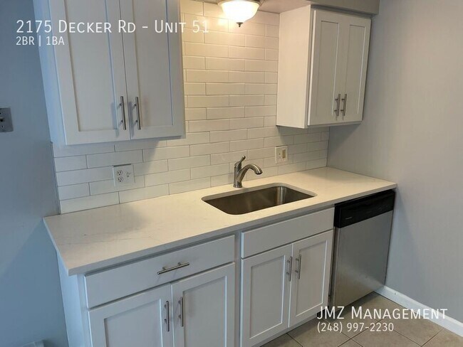 Building Photo - 2175 Decker Rd