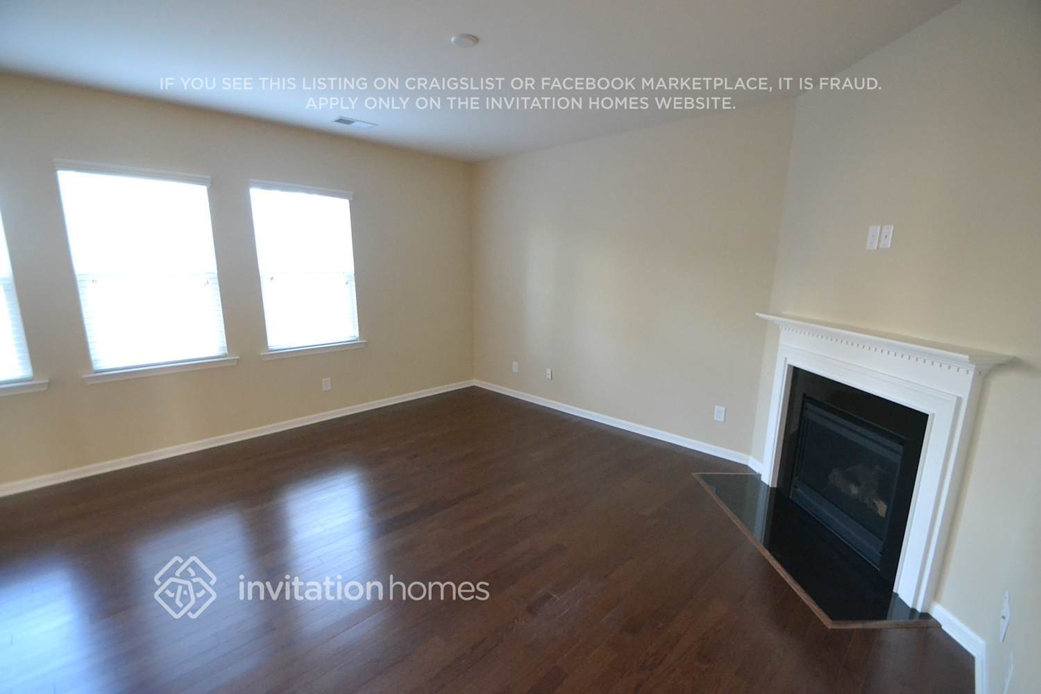 Building Photo - 2717 Lawson Dr