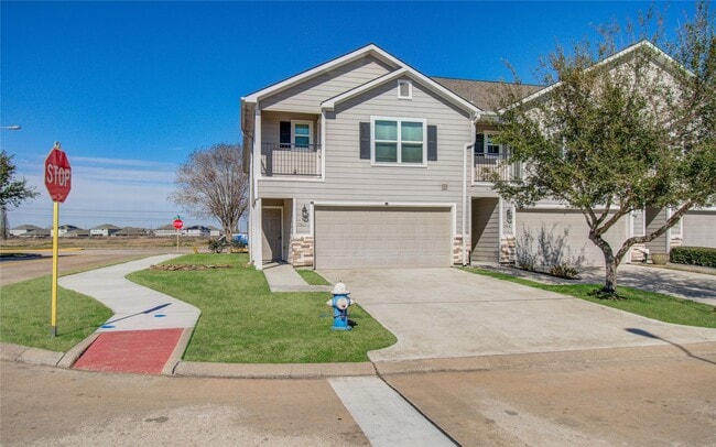 Building Photo - 15814 Whiteglade Ln