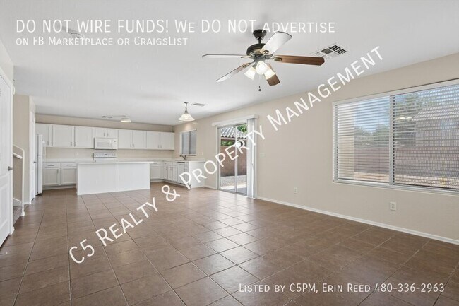 Building Photo - 3075 W Five Mile Peak Dr