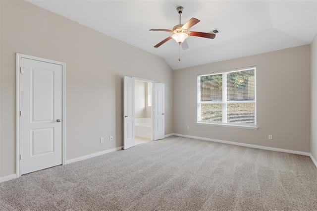 Building Photo - 2136 Mulberry Dr