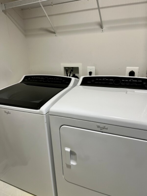 Building Photo - 2417 Terra Cotta Cir