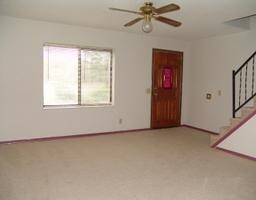 Living Room - Royal Meadow Townhouse Apartments