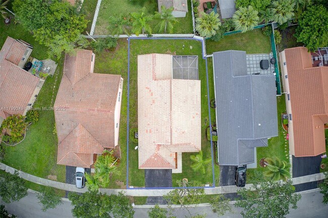 Building Photo - 824 Sand Creek Cir