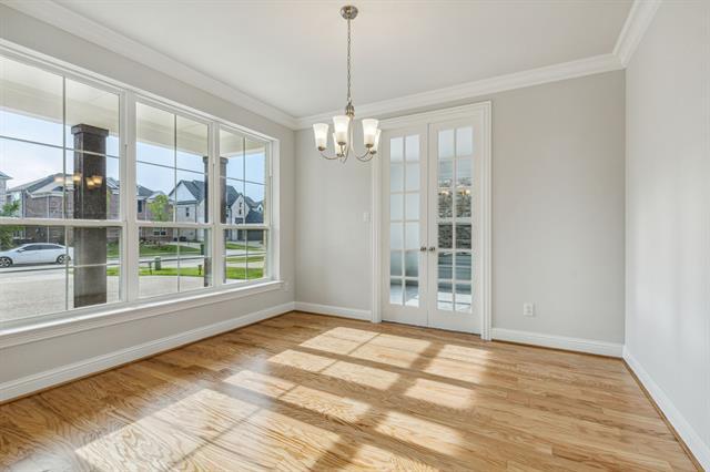 Building Photo - 821 Veranda View