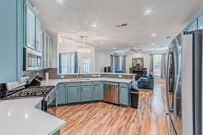 Building Photo - 4224 Las Brisas Dr