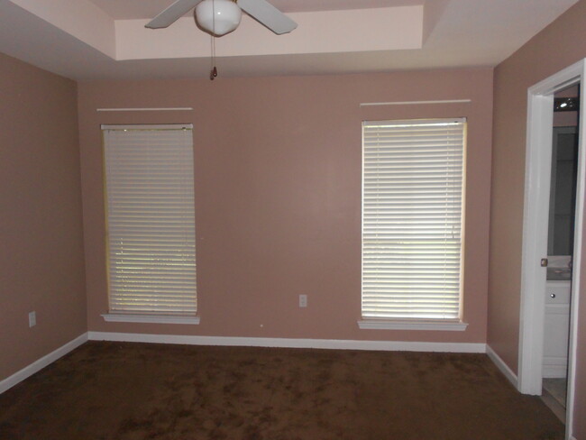 Building Photo - 1317 Harwich Dr