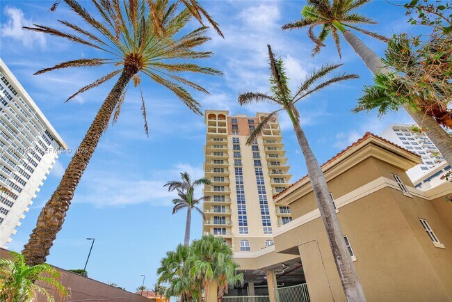 Building Photo - 2080 S Ocean Dr