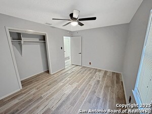 Building Photo - 16918 Summer Creek Dr