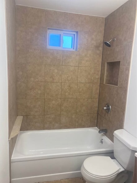 Building Photo - 27 Van Wagoner Ave