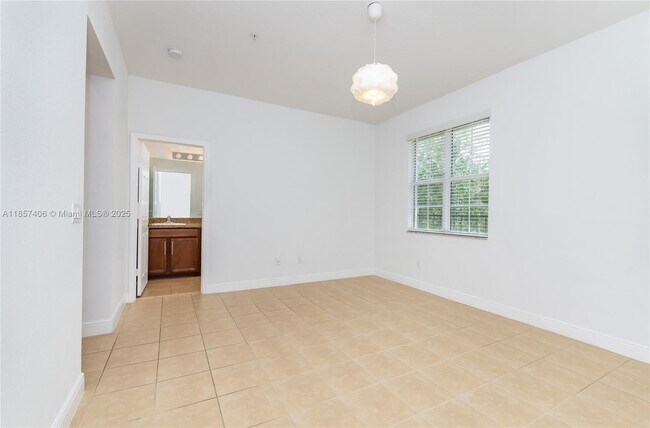 Building Photo - 11844 SW 26 St