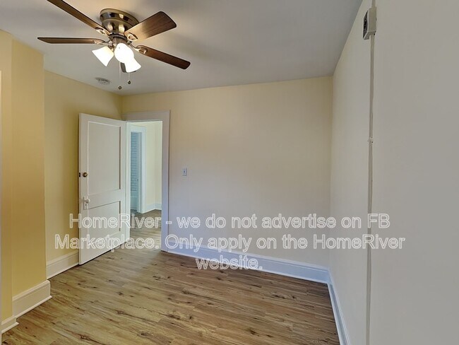 Building Photo - 289 Hilton Ave