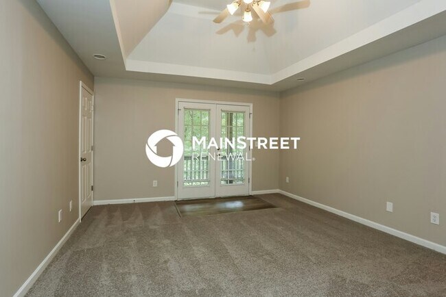 Building Photo - 4 Bedroom Pet-Friendly Home in Atlanta, GA with Main Street Renewal