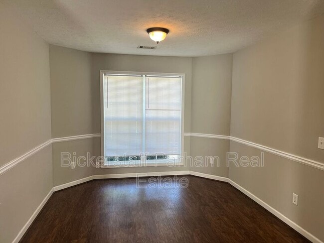 Building Photo - 546 Wilder Dr