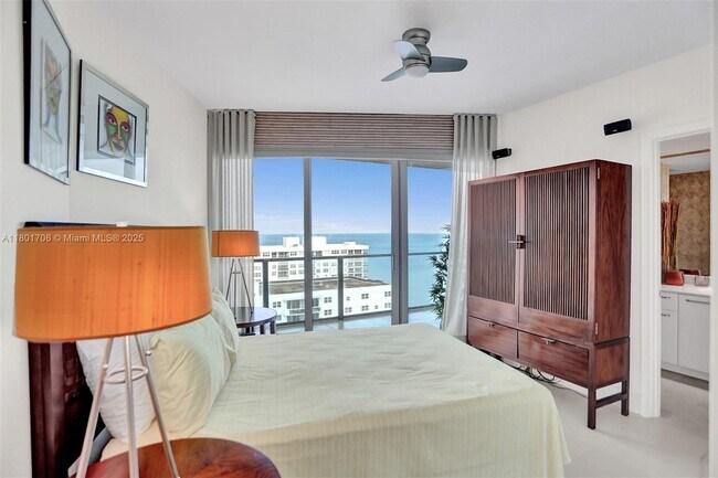 Building Photo - 3101 S Ocean Dr