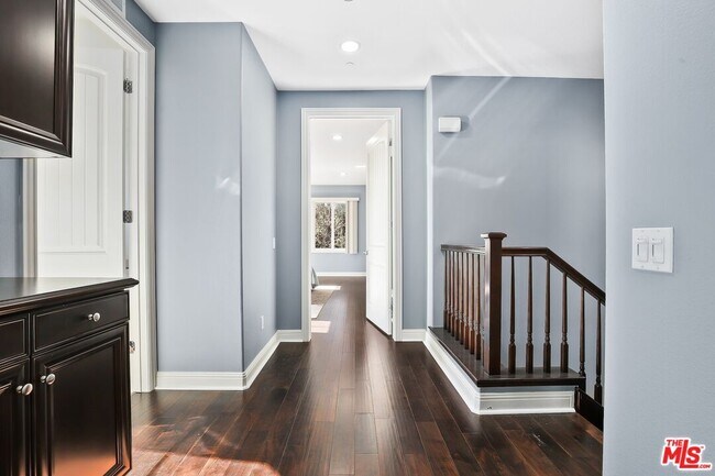 Building Photo - 11507 Verona Dr