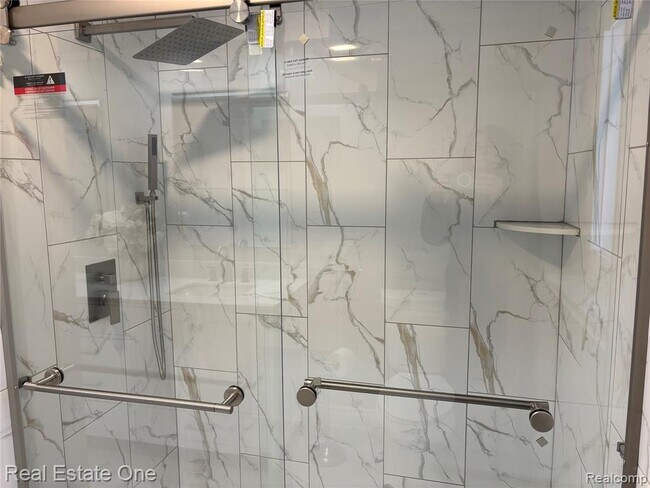 Building Photo - 53314 Starlite Dr