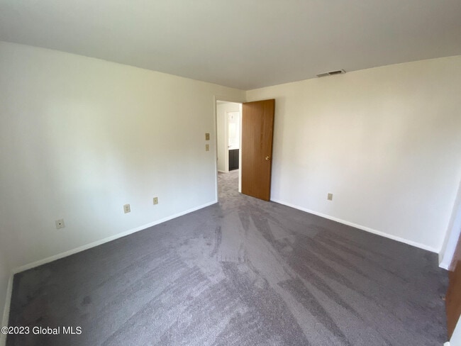 Building Photo - 2146 US-9