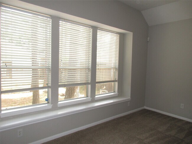 Building Photo - 11723 Brydan Dr